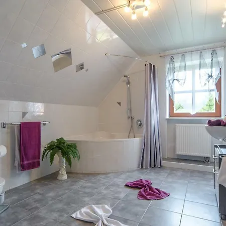 Haus Sonnenschein *